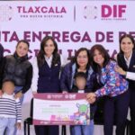 ENCABEZA LORENA CUÉLLAR QUINTA ENTREGA DE BECAS PARA LA PRIMERA INFANCIA EN TLAXCALA