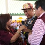 ENTREGAN TARJETAS DE PENSIÓN A PERSONAS CON DISCAPACIDAD; TLAXCALA HA INVERTIDO 350 MDP