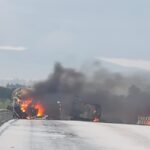 ATIENDEN CUERPOS DE EMERGENCIA CHOQUE ENTRE PIPA Y PLATAFORMA; HAY DOS LESIONADOS